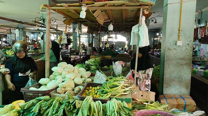 Pedagang Sayur di Pasar Terubuk Bengkalis Protes Harga Sewa Lapak Naik Hampir 200 Persen