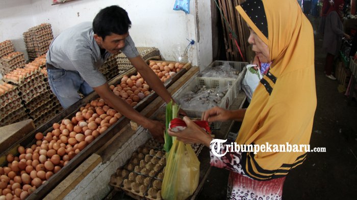 Sehari Jelang Idul Adha, Harga Daging dan Telur Ayam Naik Drastis