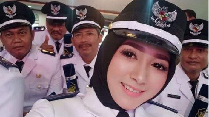 Sosok Angeli Emitasari, Biduan Dangdut Usia 28 Tahun yang Dilantik Jadi Kades, Ini Fakta-kaftanya