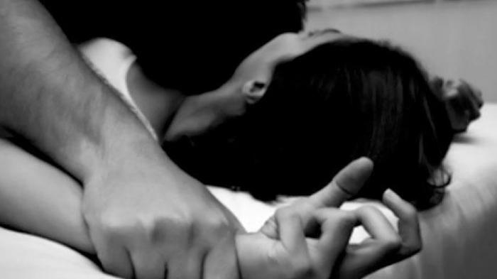 Belajar Vokal Dengan Pria 52 Tahun, Gadis SMP Ini Disetubuhi Berulangkali Gurunya Hinga Hamil