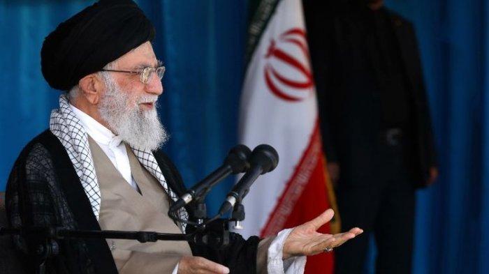 Iran Marah Besar, Ayatollah Ali Khamenei Tebar Ancaman