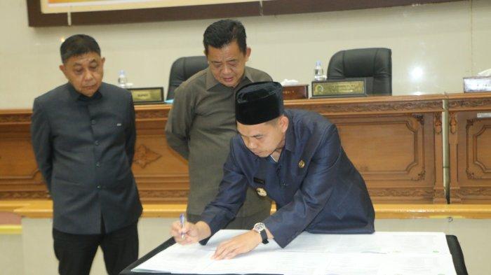 DPRD Inhil Gelar Paripurna Masa Persidangan II 2024, Bahas KUA PPAS 2025 Bersama Pemkab Inhil