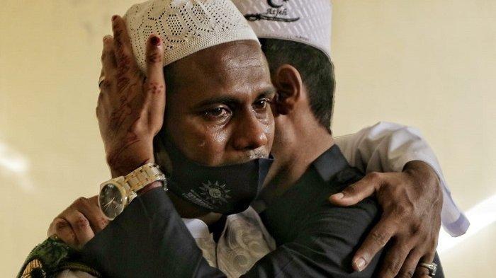 Ingat Keluarga yang Terpisah, Pengungsi Rohingya di Aceh Larut dalam Kesedihan Sambut Idul Adha