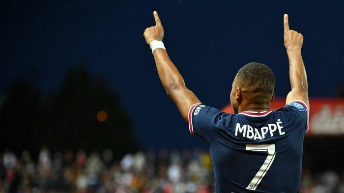 'Cinta' Ditolak Mbappe, Presiden Real Madrid Mencak-Mencak: Dia Pemain yang Malang & Menyedihkan