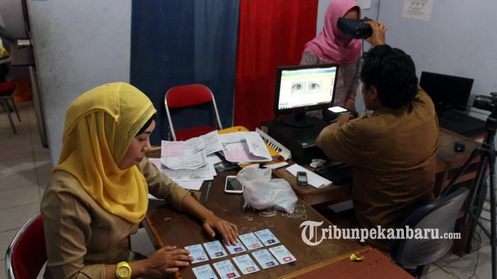 Alat Perekam e-KTP di Empat Kecamatan Rusak