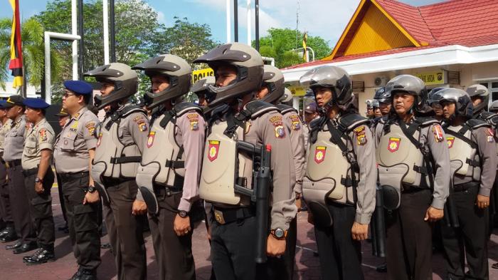 FOTO: Persiapan Pelaksanaan Pilkada Dumai 2015 - personil-pengamanan-pilkada-dumai_20151207_163142.jpg