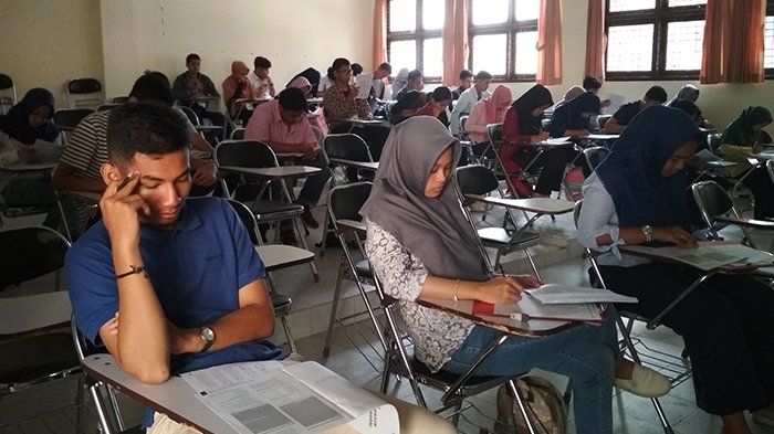 Sempat Mati Listrik, Peserta SBMPTN LOOPXGRAMEDIA Tetap Semangat