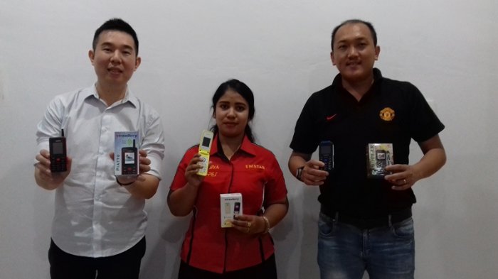 Cari Seluler Murah Berkualitas, Strawberry Luncurkan Tiga Produk Terbaru