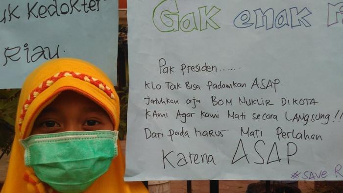 Bosan Kabut Asap, Siswa SD Minta Presiden Jatuhkan Bom Atom