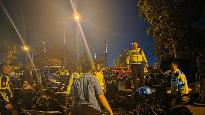 Razia Balap Liar, 49 Motor Terindikasi Trondol Dikandangkan Satlantas Polres Pelalawan