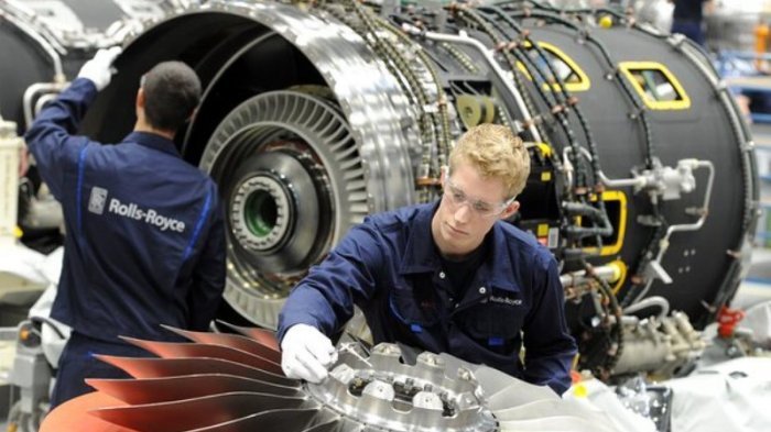 Produsen Mesin Jet Rolls Royce Minta Maaf Telah Suap Pihak di Garuda Indonesia