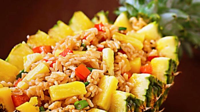 Berani Nyoba Nasi Goreng Nanas? Rasakan Sensasinya