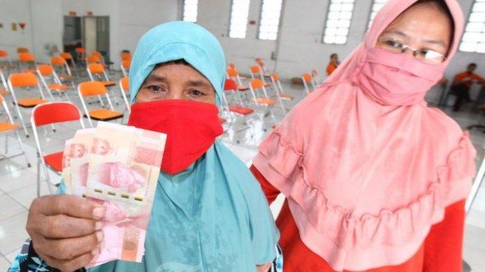 Dinsos Pelalawan Mulai Salurkan BLT Covid-19 Pekan, 6.498 Warga Terima Rp 600 Ribu Per Bulan