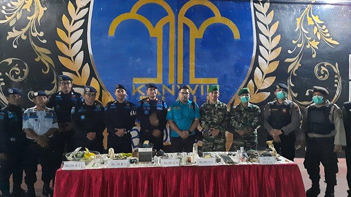 Napi di Rutan Dumai Kepergok Simpan Senjata Tajam Rakitan hingga Lato-lato Saat Disidak