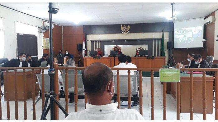 Terima Uang Rp500 Juta Dari GM PT Adimulia Agrolestari, Bupati Kuansing Nonaktif : Hanya Pinjaman