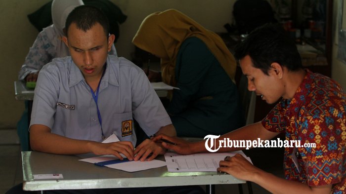 29 Murid dari 7 SLB di Pekanbaru Ikuti UN di SLB Sri Mujinab