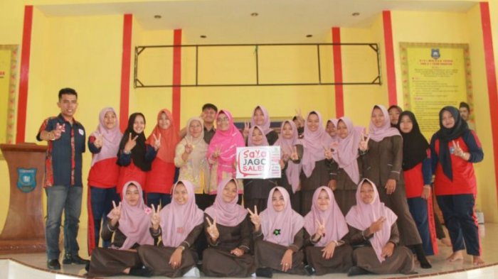 Komusi Riau Dampingi Siswa SMK Riau Mengikuti Kegiatan Sales Award