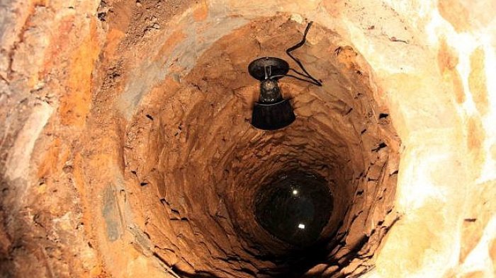 Janda Tua di Semarang ini Terjun ke Sumur Sambil Peluk Foto Suami, Nasibnya di Luar Dugaan