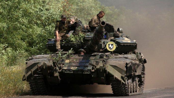 Tak Habis Pikir, Negara Sekelas Estonia Kirim Bantuan Senjata Canggih dan Latih Militer Ukraina