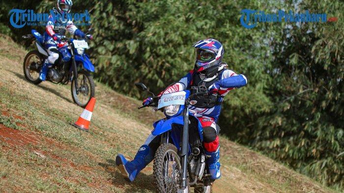 Tips Riding Off Road Pakai Motor Yamaha WR 155 R dari Yamaha Riding Academy
