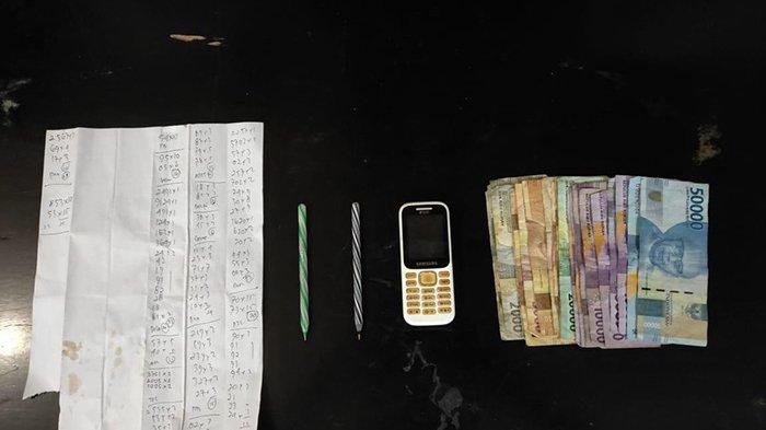 Warung Agen Togel Digerebek, 5 Pelaku Diringkus, Ini Barang yang Didapat Polisi
