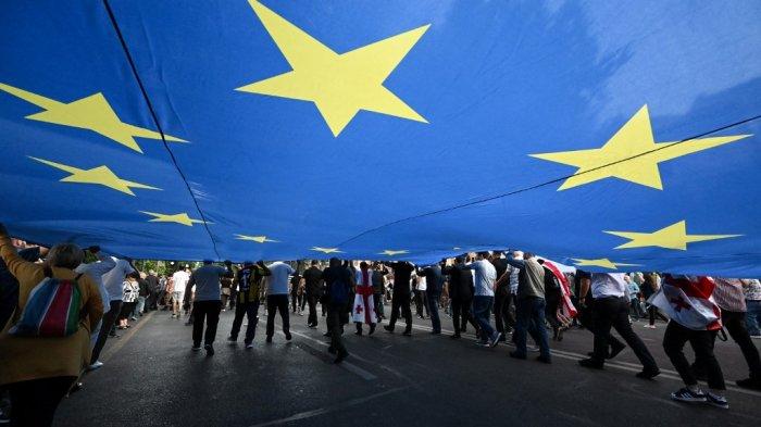 Uni Eropa Berencana Tolak Seluruh Visa Warga Rusia, Coba Kucilkan Masyarakat Rusia