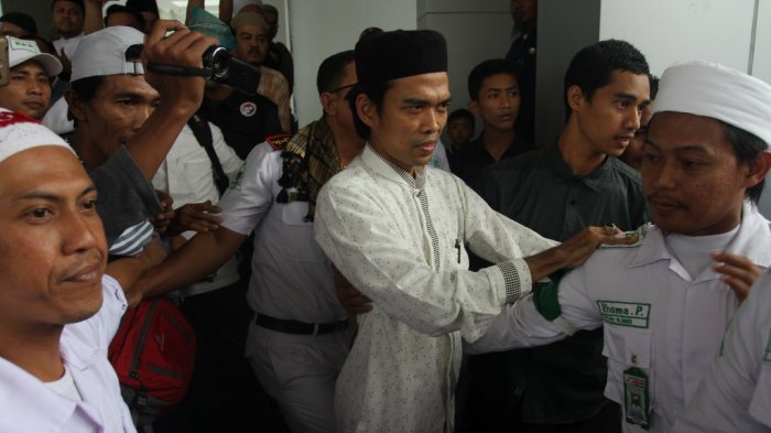 Intimidasi pada Ustadz Abdul Somad di Bali, Mexsasai: Bertentangan dengan Perppu Ormas 2017