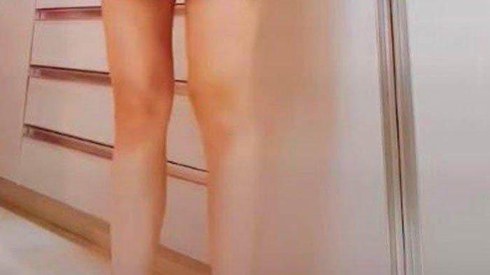 Lagi Mandi tak Berbusana, Cewek Ini Video Call dengan Pacar, Apes, Videonya Tersebar dan Viral