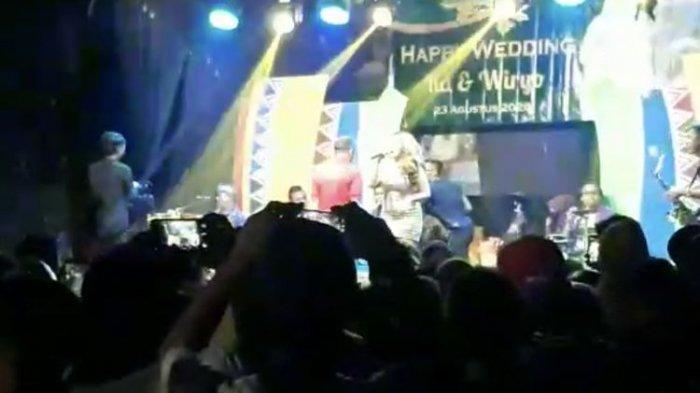 Viral Kerumunan Warga Dangdutan Abaikan Protokol Kesehatan, Wabup Sesalkan Kades & Babinsa Tak tegas