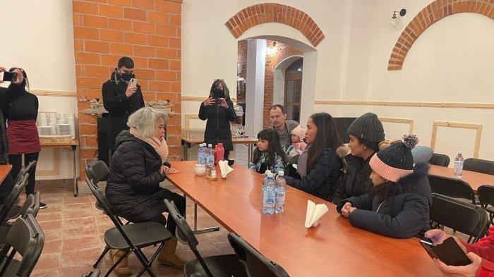 Invasi Rusia di Ukraina, 6 WNI dan 1 WNA Berhasil Dievakuasi dari Kota Lviv ke Polandia