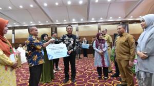 BRK-syariah-Akad-Massal-Kredit-Usaha-Rakyat-KUR.jpg