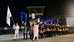 Barisan-defile-Kafilah-Kampar-MTQ-Riau-2023.jpg