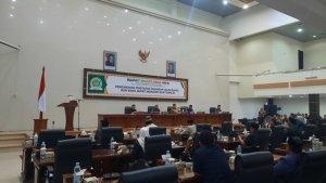 DPRD-Inhil-paripurna-penetapan-bupati-terpilih.jpg
