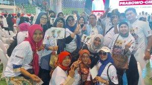 Datang_Mendadak_Fraksi_Gerindra_Kaget_Warga_Riau_Membludak_Sambut_Prabowo.jpg