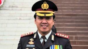 Direktur-Reserse-Narkoba-Polda-Riau-Kombes-Pol-Manang-Soebeti-1.jpg