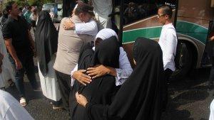 FOTO_Jemaah_Haji_Asal_Pekanbaru_Kloter_Terakhir_Disambut_Keluarga_10.jpg