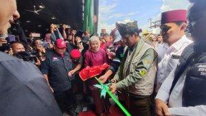 FOTO_Mahfud_MD_Resmikan_Gerai_UMKM_di_Pekanbaru_1.jpgFOTO_Mahfud_MD_Resmikan_Gerai_UMKM_di_Pekanbaru_2.jpgFOTO_Mahfud_MD_Resmikan_Gerai_UMKM_di_Pekanbaru_3.jpg