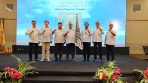 Foto-bersama-usai-dalam-kegiatan-Musyawarah-Daerah-Musda-II-DPD-Himperra-Riau.jpg