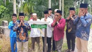 Jalan-Parit-Gantung-di-Desa-Kedaburapat-Kabupaten-Kepulauan-Meranti.jpg