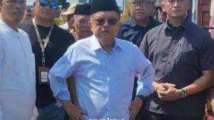 Jusuf-Kalla-meninjau-lahan-miliknya.jpg