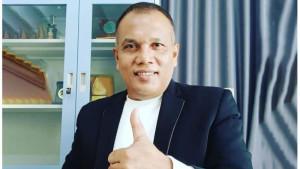 KETUA-PGRI-Riau-Dr-Adolf-Bastian-MPd.jpg