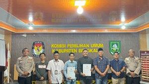 KPU-Bengkalis-Serahkan-Berita-Acara-Hasil-Pleno.jpg