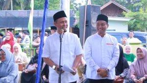 Keduanya-berencana-mengikuti-shalat-ied-di-Area-Parkir-Panam-Square-Senin-3132025.jpg