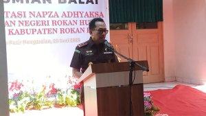 Kepala_Kejaksaan_Tinggi_Riau_Akmal_Abbas_26062025.jpg
