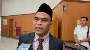 Ketua-DPRD-Riau-Kaderismanto-11.jpg