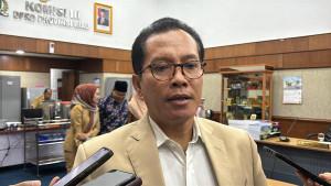 Ketua-Komisi-III-DPRD-Riau-Edi-Basri-oke-1.jpg