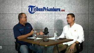 Ketua-Komisi-Informasi-Provinsi-Riau-Tatang-Yudiansyah.jpg