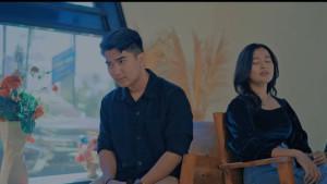 Lirik-Lagu-Acok-Talompek-Kato-Aprilian-Ft-Anggrek-Lagu-Minang-Terbaru.jpg