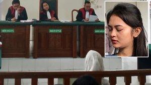 Marisa-Putri-menangis-lagi-1.jpg