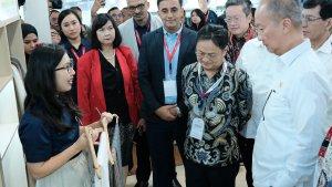 Menperin_Dukung_Inovasi_Tekstil_Berkelanjutan_APR_di_Indo_Intertex_2025.jpg
